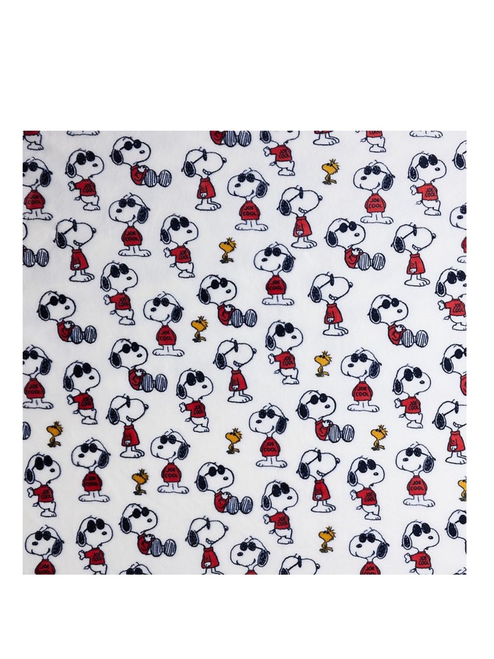 Peanuts Snoopy Joe Cool Super Soft Oversized Plush Throw Blanket - Picture 2 of 10